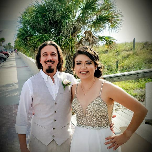 Meet your Posher, Danielle - Picture 1 of 1